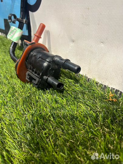 Клапан вентиляции топливного бака Ford Ranger