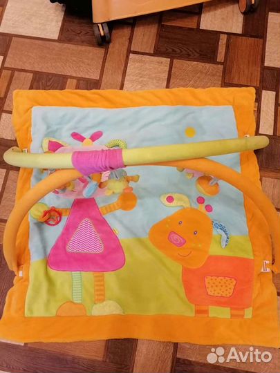 Развивающий коврик