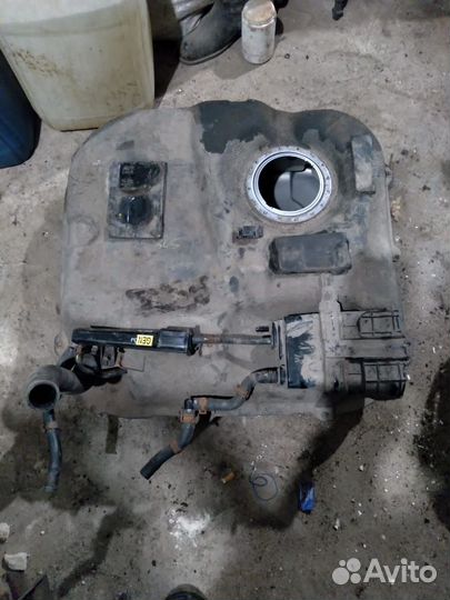 Бензобак на kia ceed