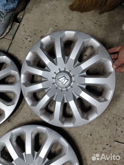 Колпаки вроде бы 15