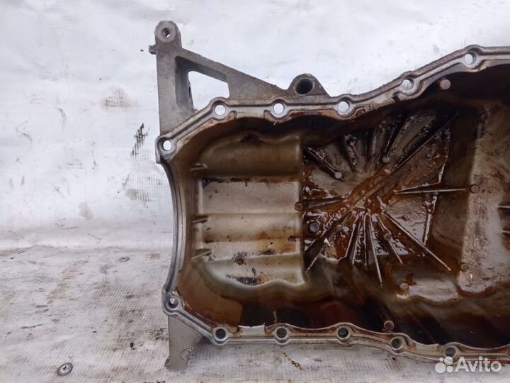 Поддон масляный 16V Megane Scenic 1 1.6 K4MB701