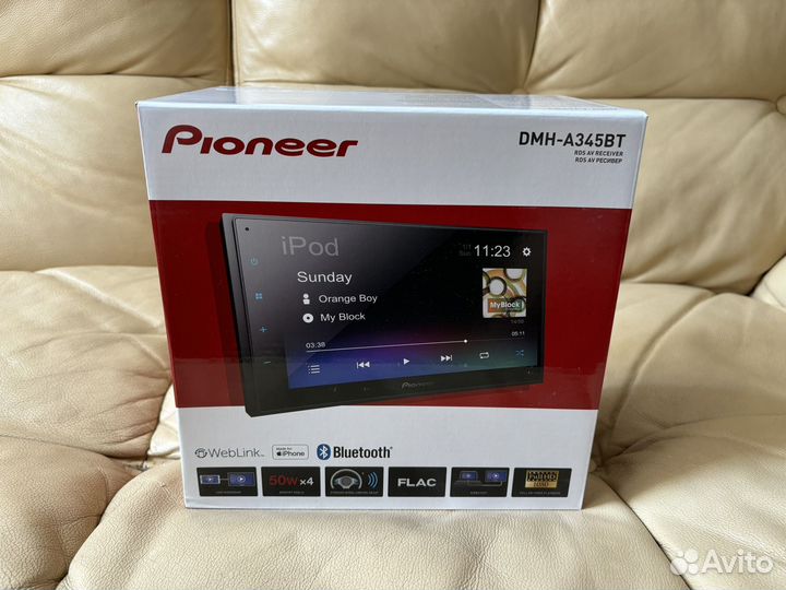 Авто магнитола 2 DIN Pioneer DMH-A345BT