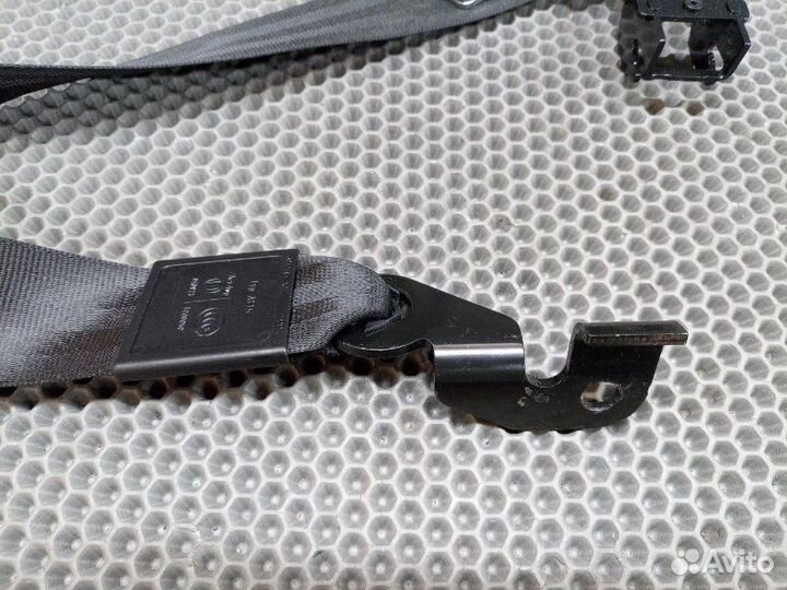 Ремень безопасности п / п черный Audi Q5 08-17