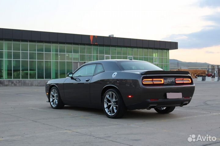 Dodge Challenger 3.6 AT, 2020, 90 000 км