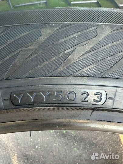 Yokohama IceGuard Stud IG65 285/45 R22 114T