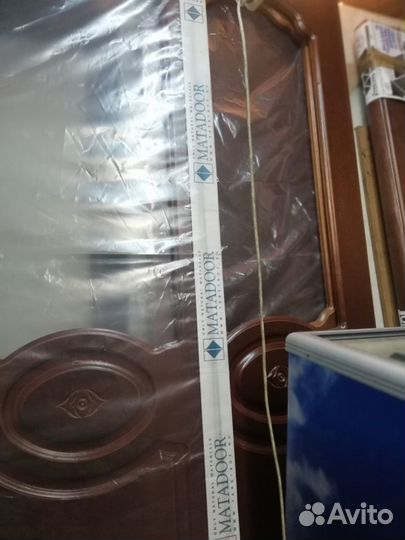 Двери в упаковке