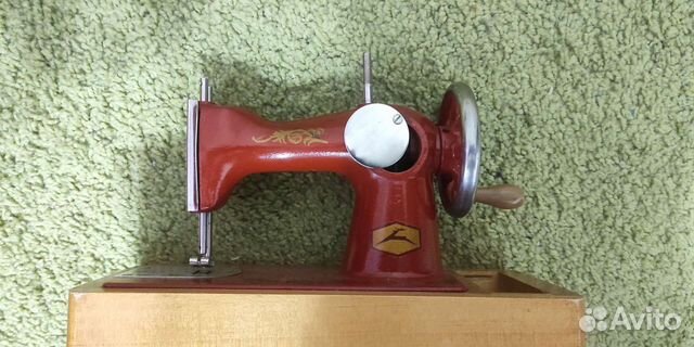 Швейная машина детская СССР