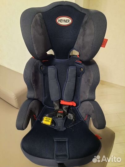 Автокресло heyner