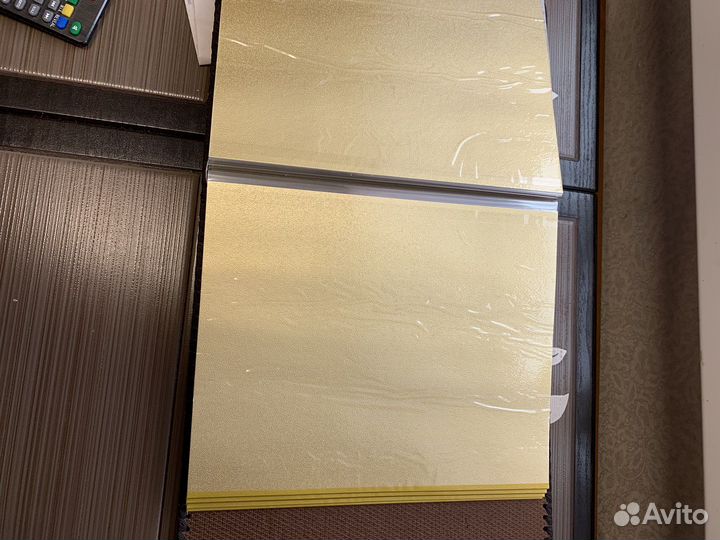 Кожаный фотоальбом