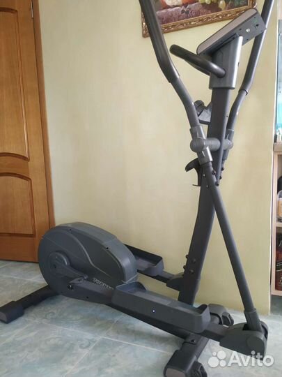 Эллиптический тренажер torneo