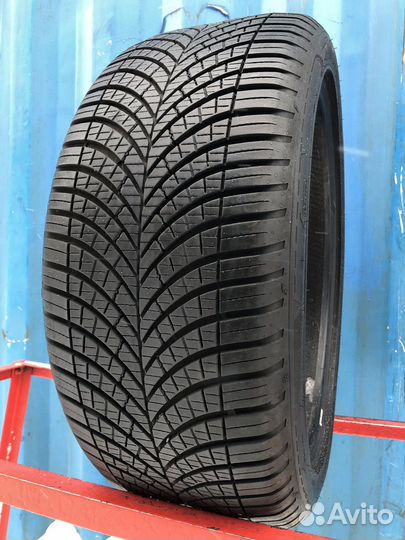 Goodyear Vector 4Seasons Gen-3 255/40 R20