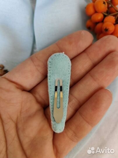 Заколка и бант для волос ручная работа с вышивкой