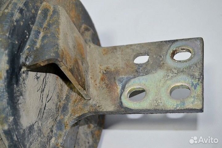 Пневморессора ведущего моста, левая iveco Stralis