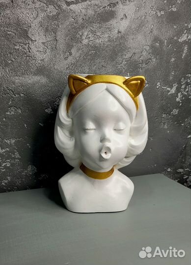 Бюст ваза кашпо