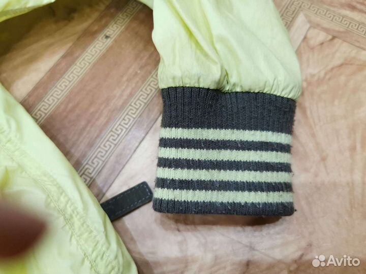 Куртка ветровка на мальчика gulliver 128