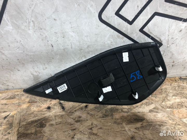 Накладка Торпеды передняя правая Kia Soul 2