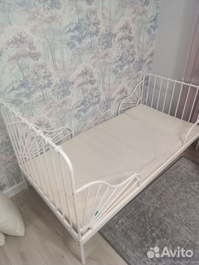 Детская кровать IKEA раздвижная металлическая