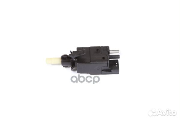 06-12517-SX датчик стоп-сигнала MB W210/S210 9
