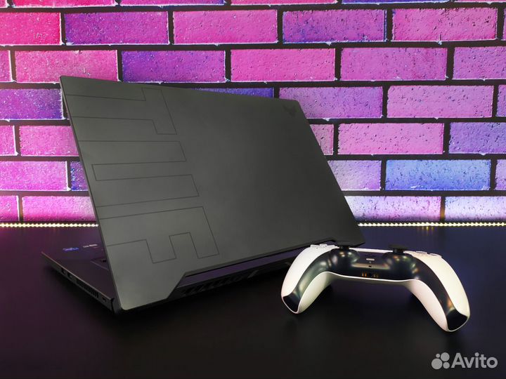 Мощный игровой ноутбук Asus + GeForce RTX + IPS