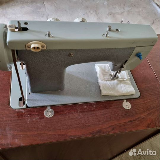 Швейная машина Подольск