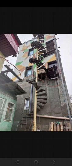 Дом 200 м² на участке 5,5 сот.