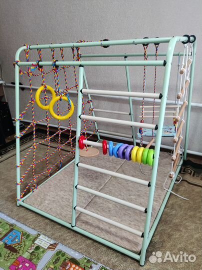 Спортивный уголок детский