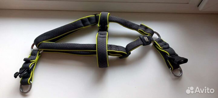 Шлейка для собаки. Торг