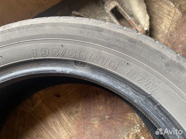 Kumho 722 195/55 R16