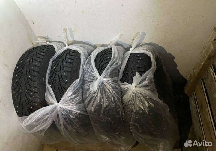 Yokohama Ice Guard IG55 215/60 R16