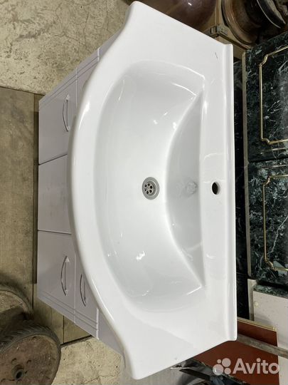 Тумба с раковиной