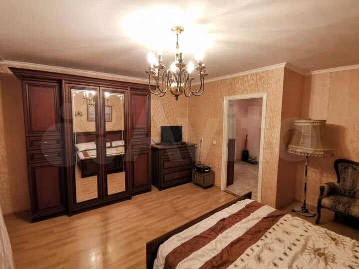 1-к. квартира, 35 м², 4/10 эт.