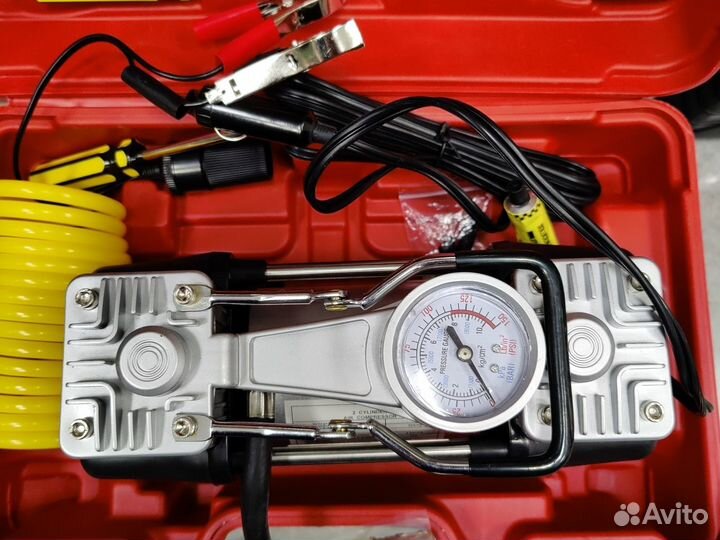 Компрессор автомобильный двухпоршневой новый
