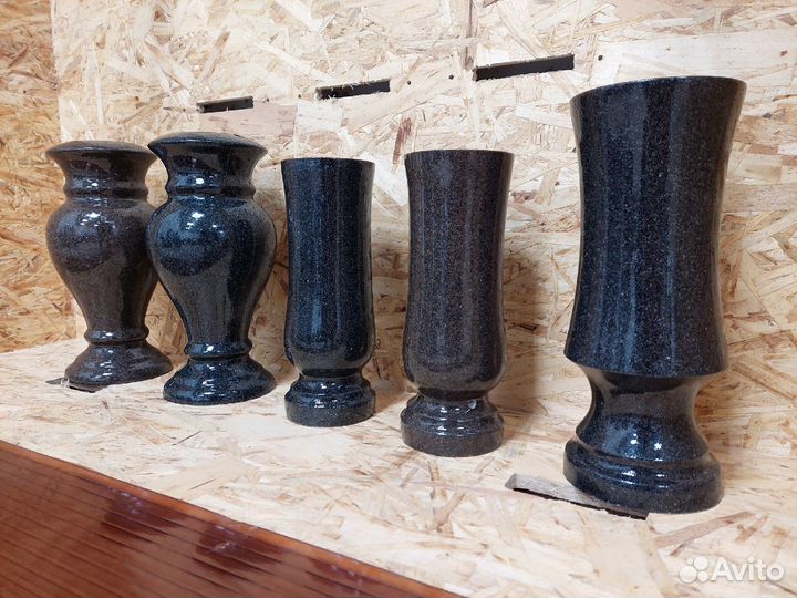 Вазы из искусственного камня