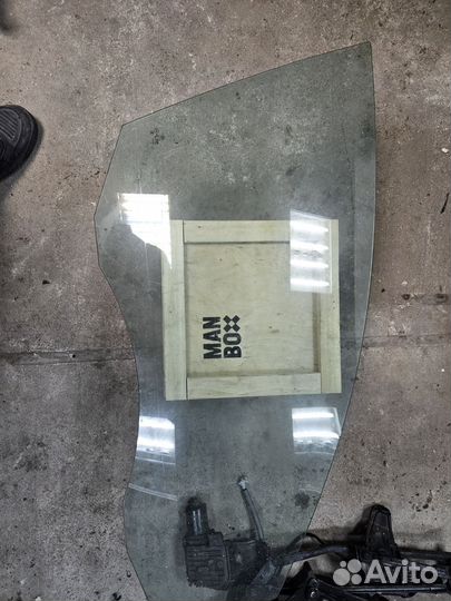 Стёкла на volkswagen passat cc