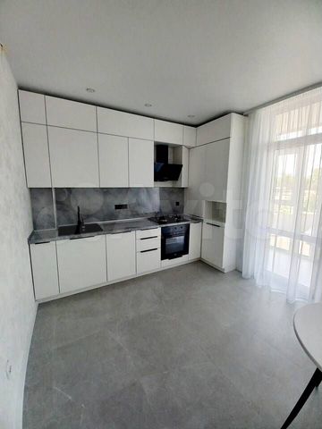 1-к. квартира, 42 м², 2/24 эт.