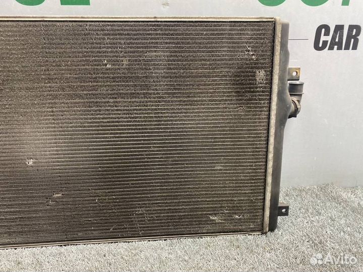 Радиатор охлаждения Volkswagen Passat B6