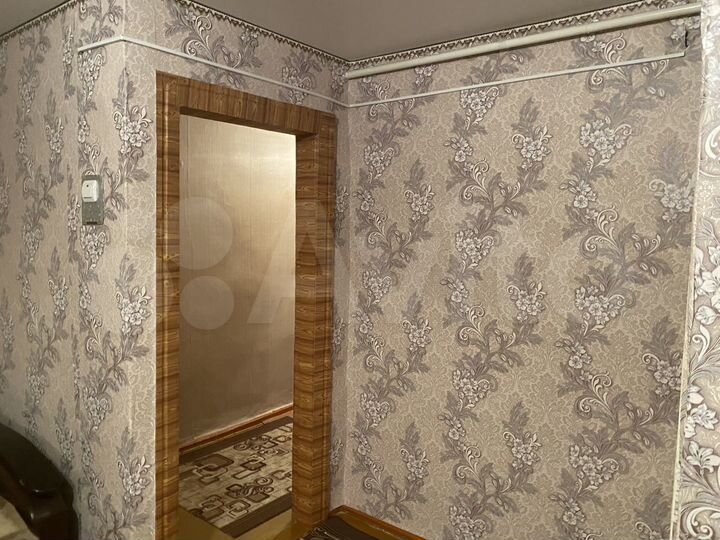 2-к. квартира, 40 м², 2/4 эт.