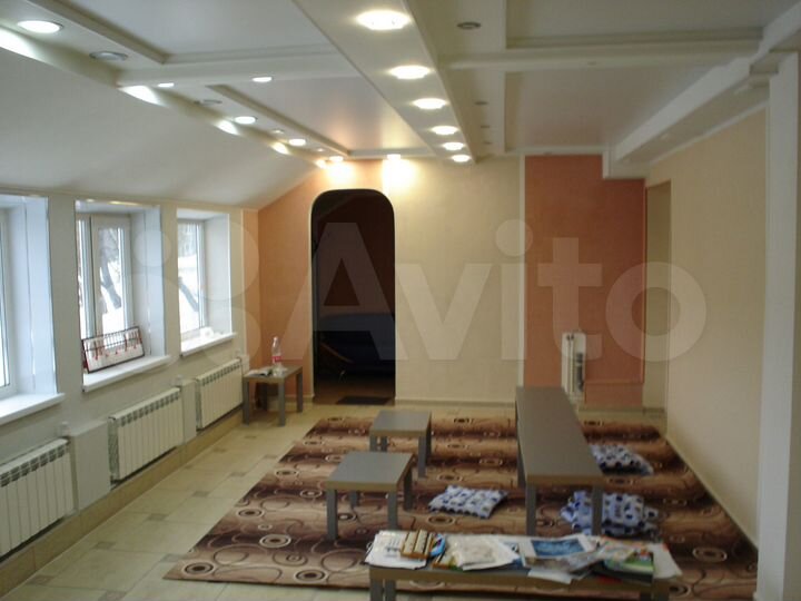 Торговая площадь, 54 м²