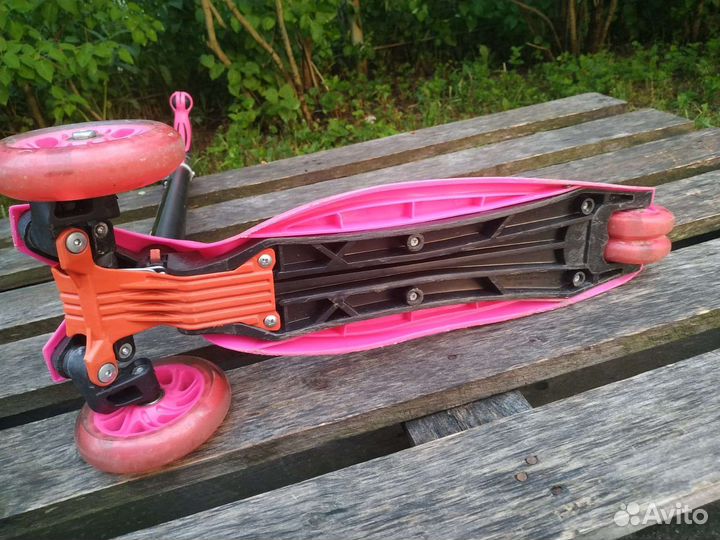 Самокат детский трехколесный
