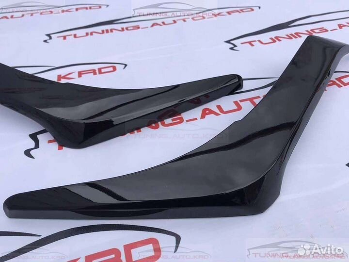 Ресницы на фары Lexus LX 570 R8221