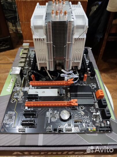 Игровой X99 Turbo/intel 24 потока/ 32 Gb DDR4 озу