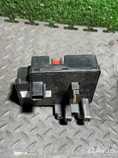 Блок предохранителей Hyundai Santa Fe 2.2 2008