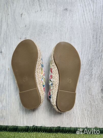 Тапочки/балетки