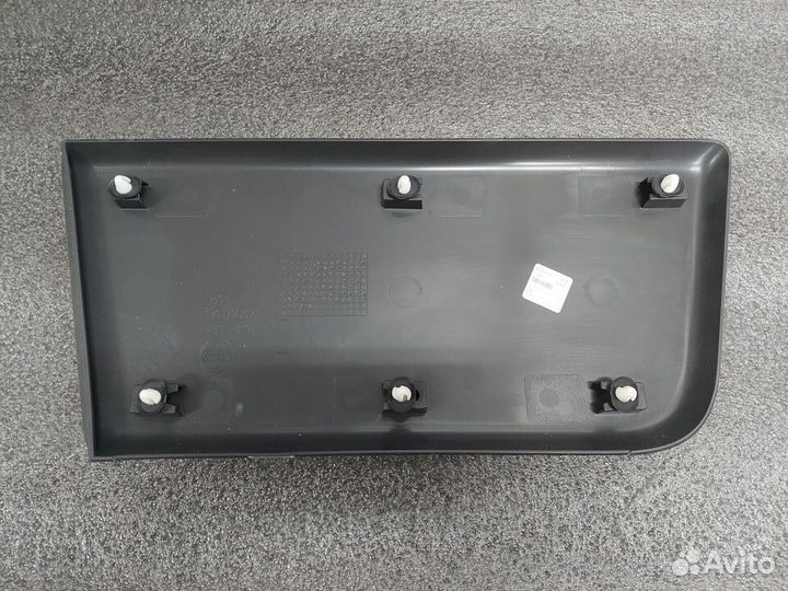 Накладка левой двери Boxer / Jumper оригинал новый