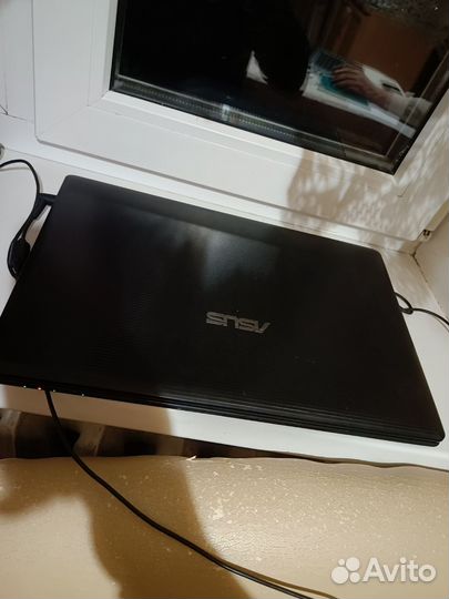Asus X55A, Celeron 1000m, 4гб, HDD 320gb