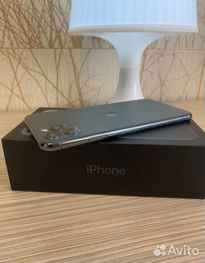 iPhone 11 Pro Max, 64 ГБ
