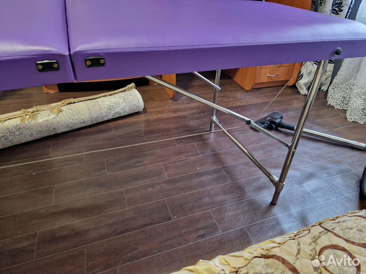 Массажная кушетка складная с отверстием