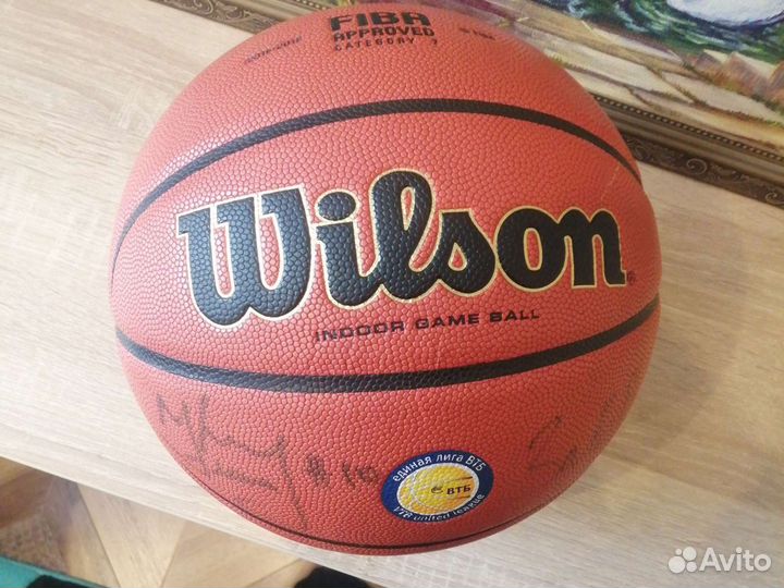 Баскетбольный мяя Wilson solution 7