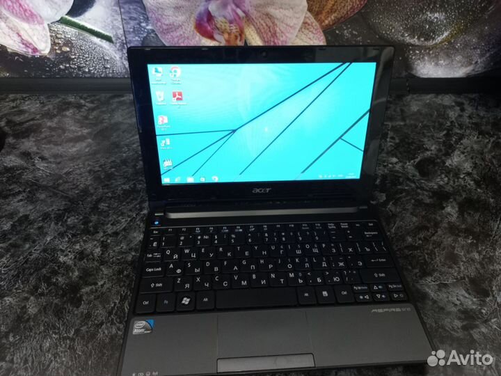 Нетбук acer