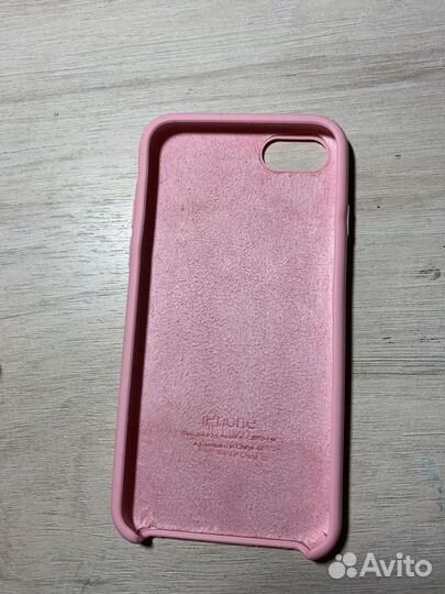 Чехол на iPhone 7